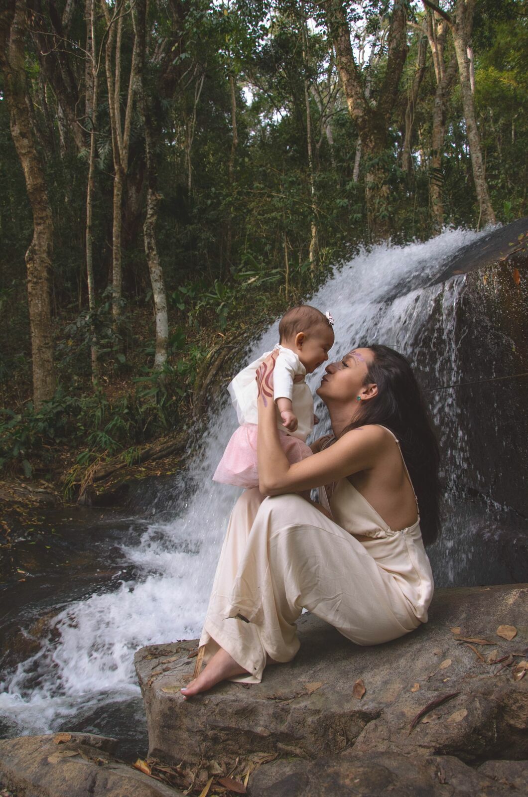 Foto Ensaio mãe e bebê Foto Ensaio mãe e bebê - Imagem 8
