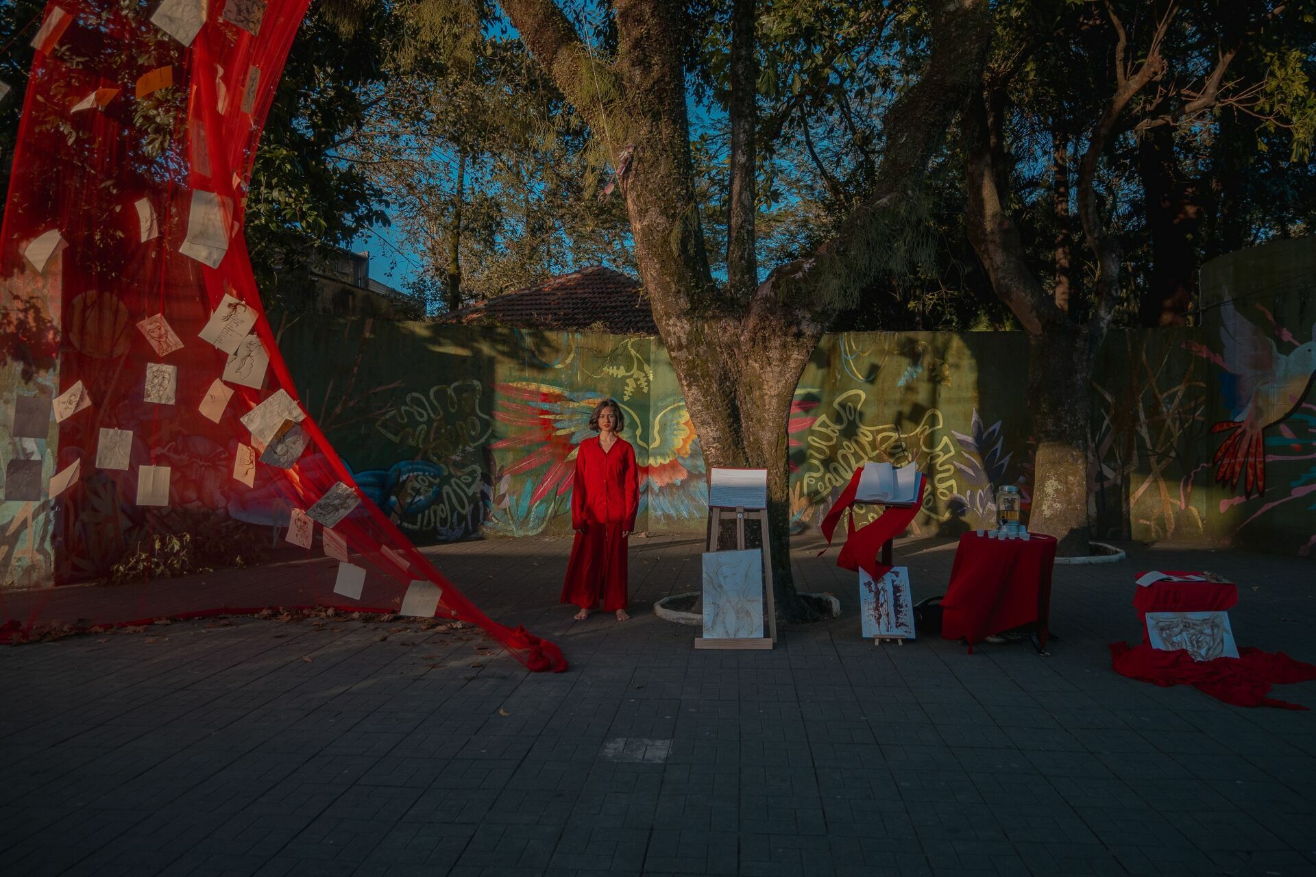 Foto Coágulo Vermelho - Documentário Performance Edital Aldir Blanc Foto Coágulo Vermelho - Documentário Performance Edital Aldir Blanc - Imagem 5