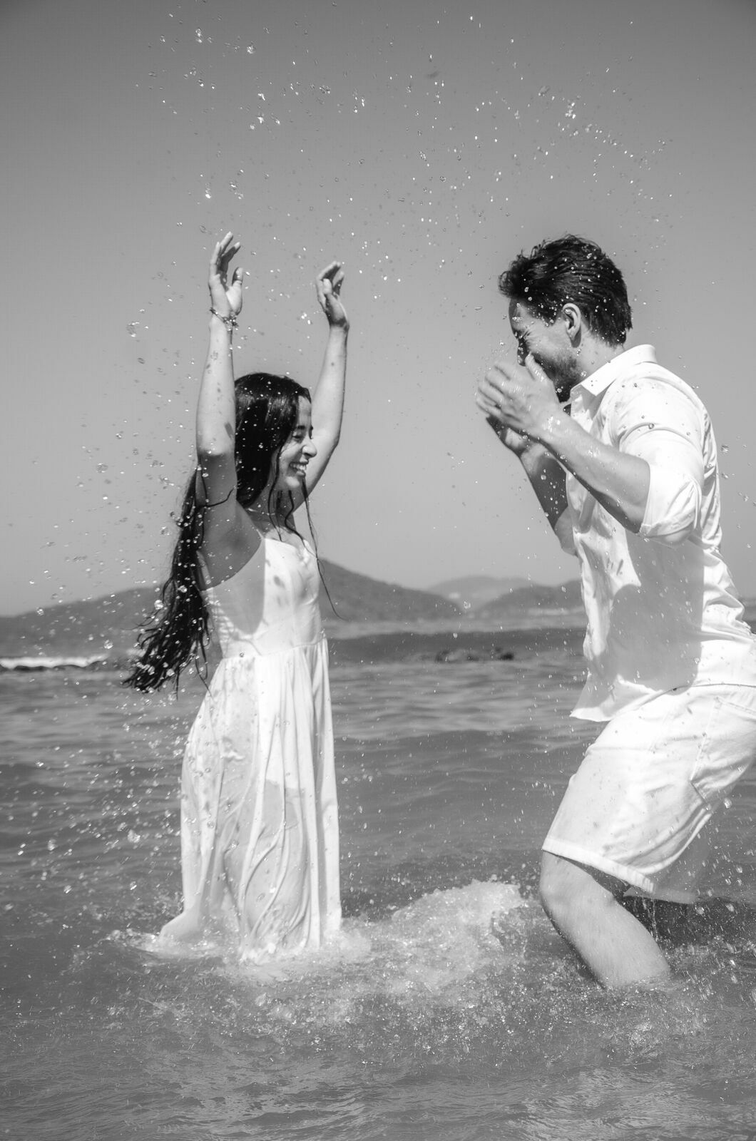 Foto Ensaio pré wedding documental na praia - Imagem 16