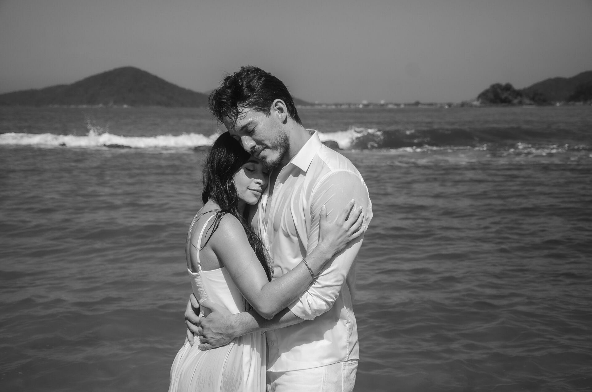 Foto Ensaio pré wedding documental na praia - Imagem 17